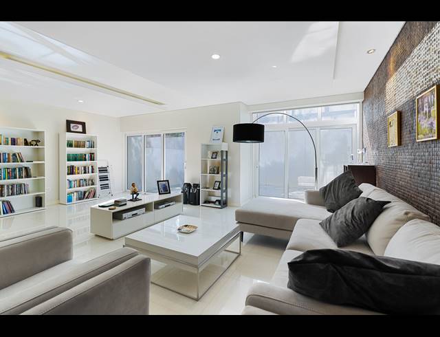 3 BEDROOM CLUSTER FOR SALE IN BRYANSTON